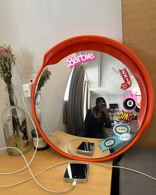Concave mirror
